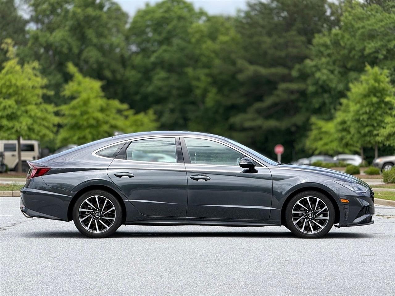 Hyundai Sonata  2020