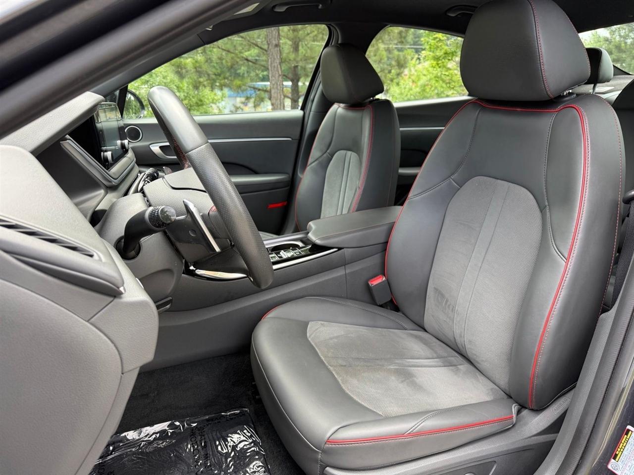 Hyundai Sonata  2020