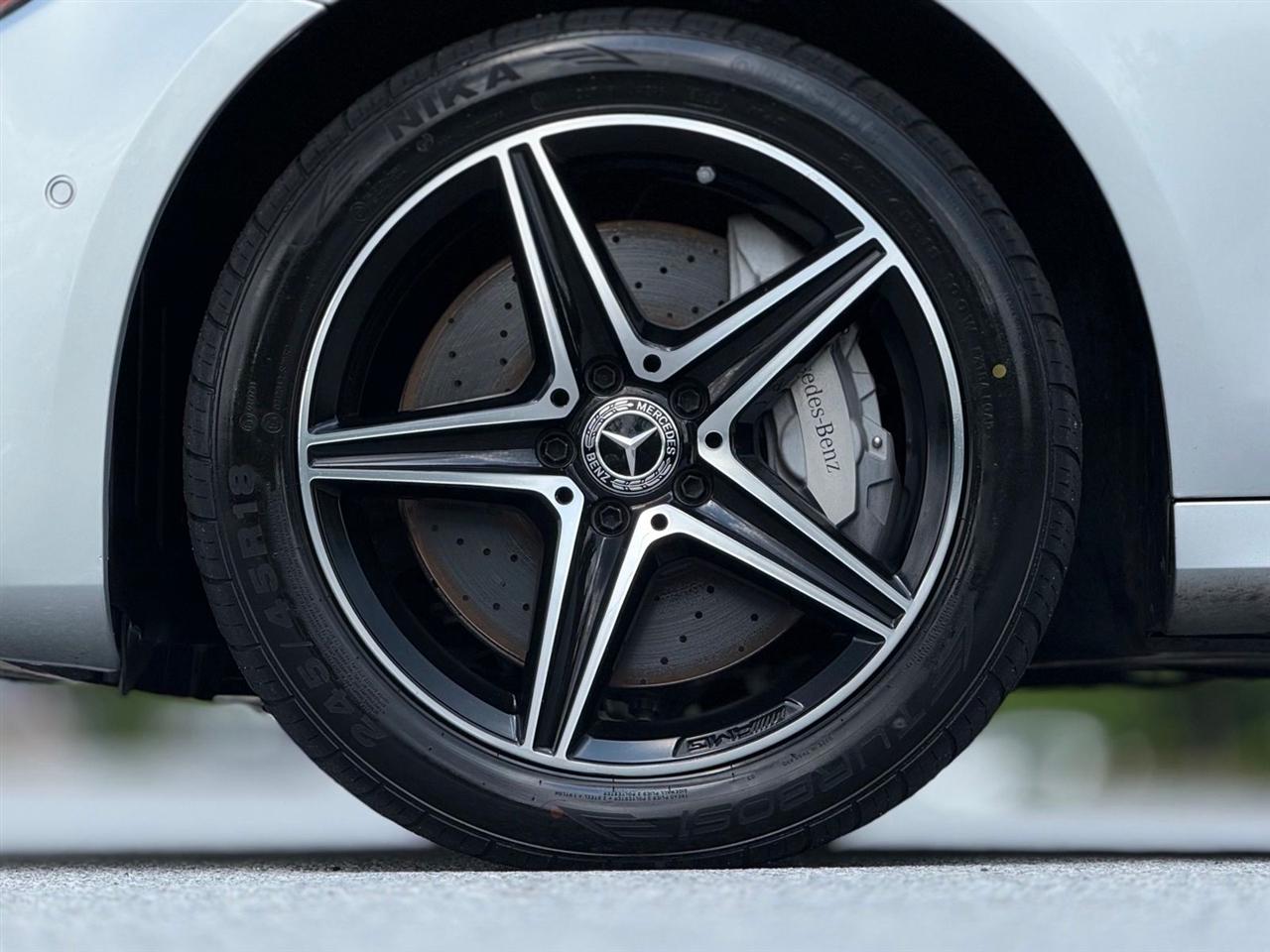 Mercedes-Benz E-Class  2019