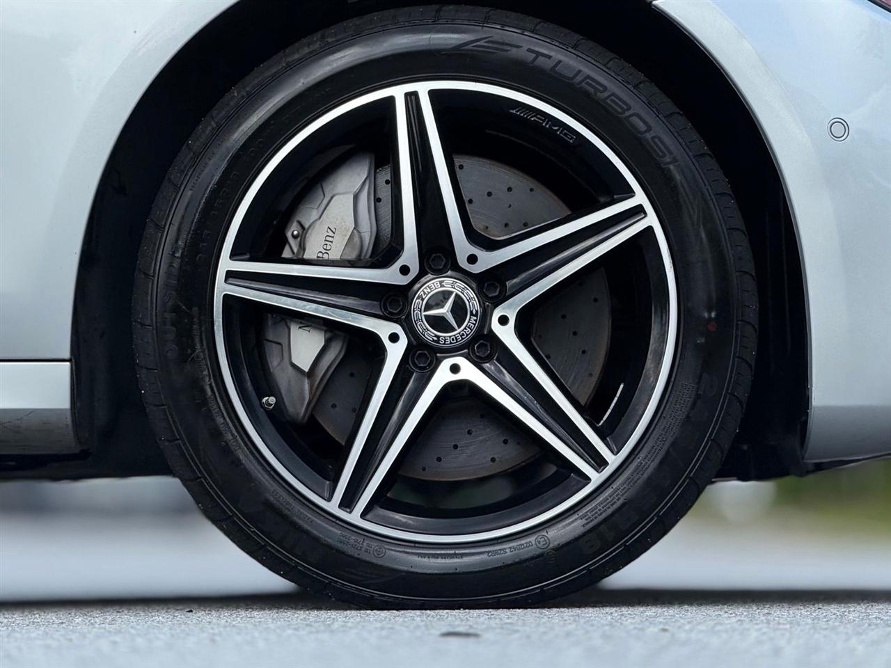 Mercedes-Benz E-Class  2019