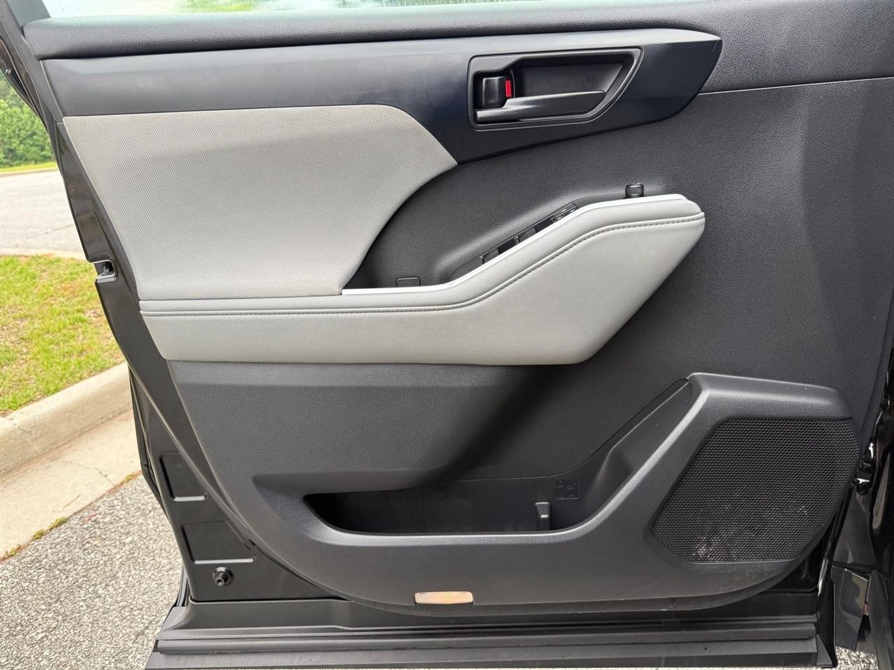 Toyota Highlander  2022