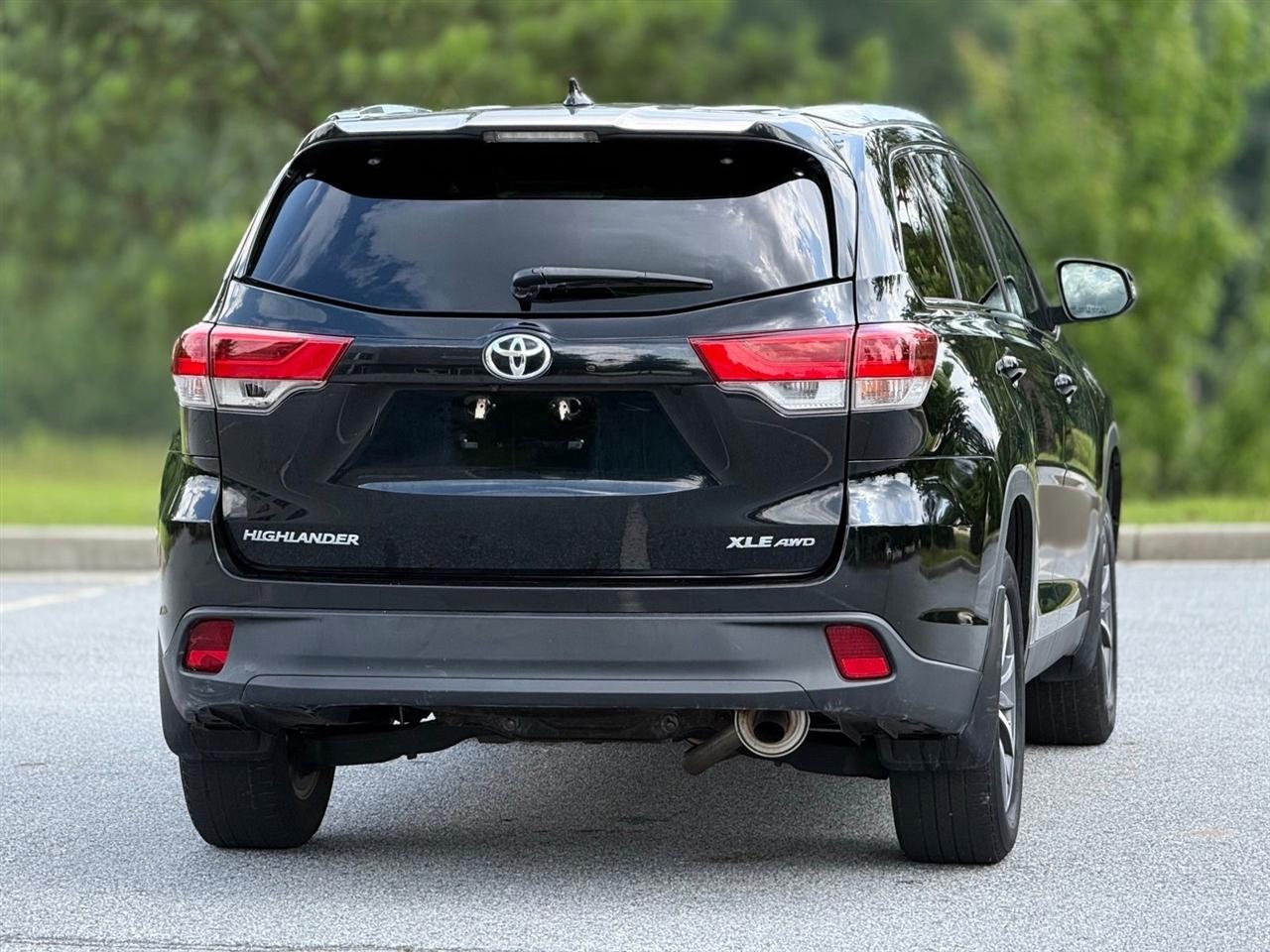 Toyota Highlander  2019