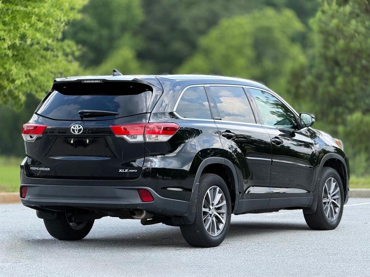 Toyota Highlander  2019