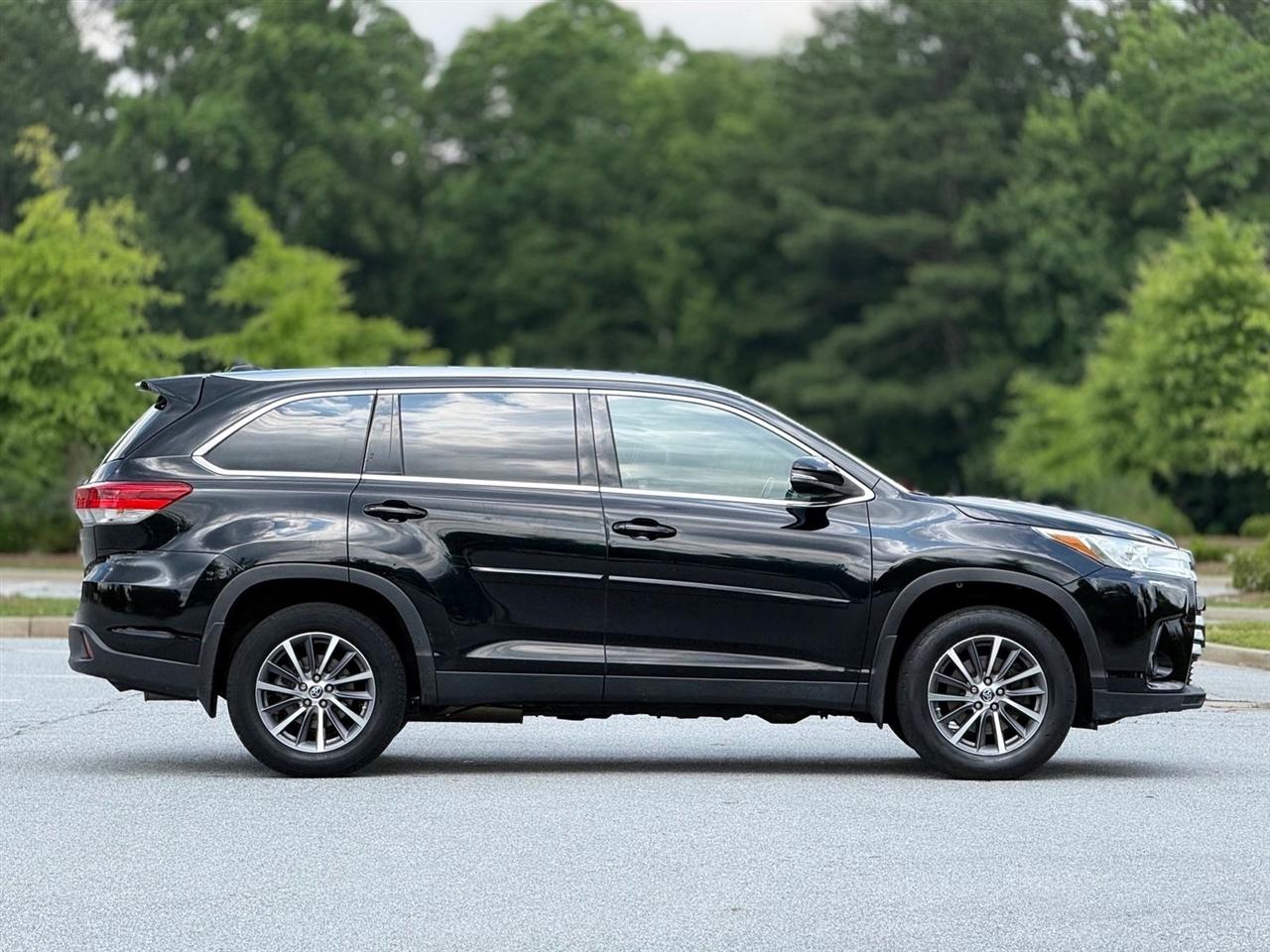 Toyota Highlander  2019