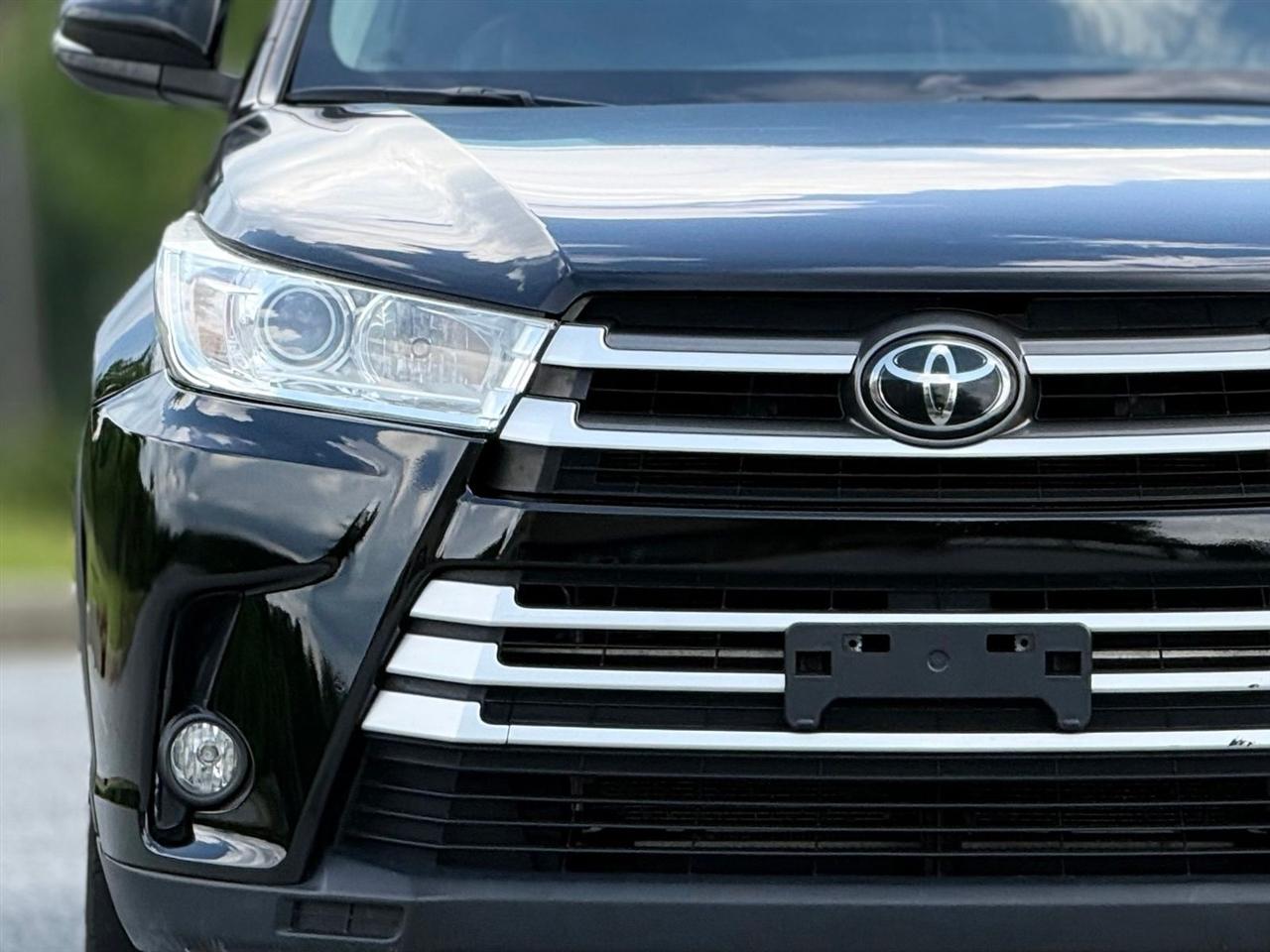 Toyota Highlander  2019