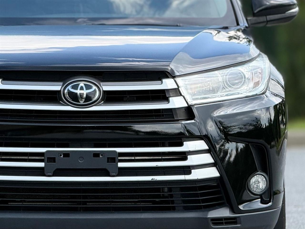 Toyota Highlander  2019