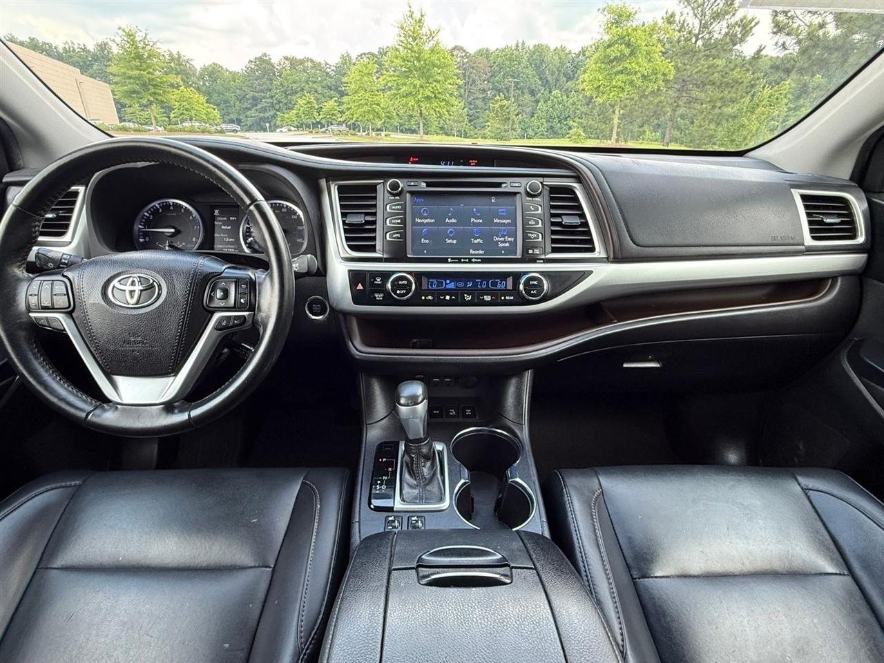 Toyota Highlander  2019