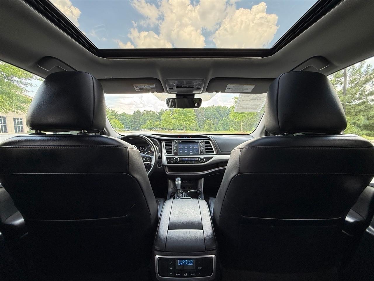 Toyota Highlander  2019