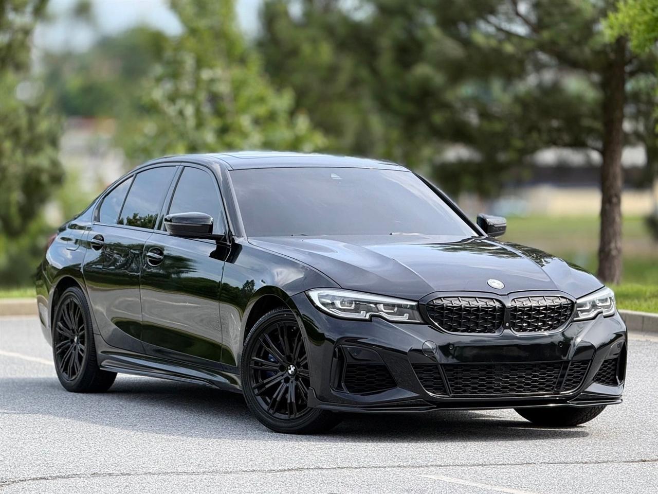 BMW 3 Series  2020