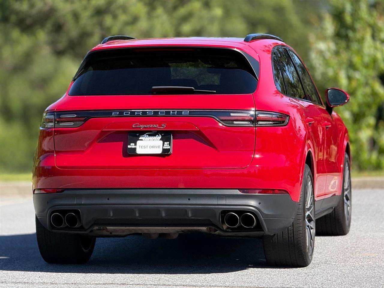 Porsche Cayenne  2021