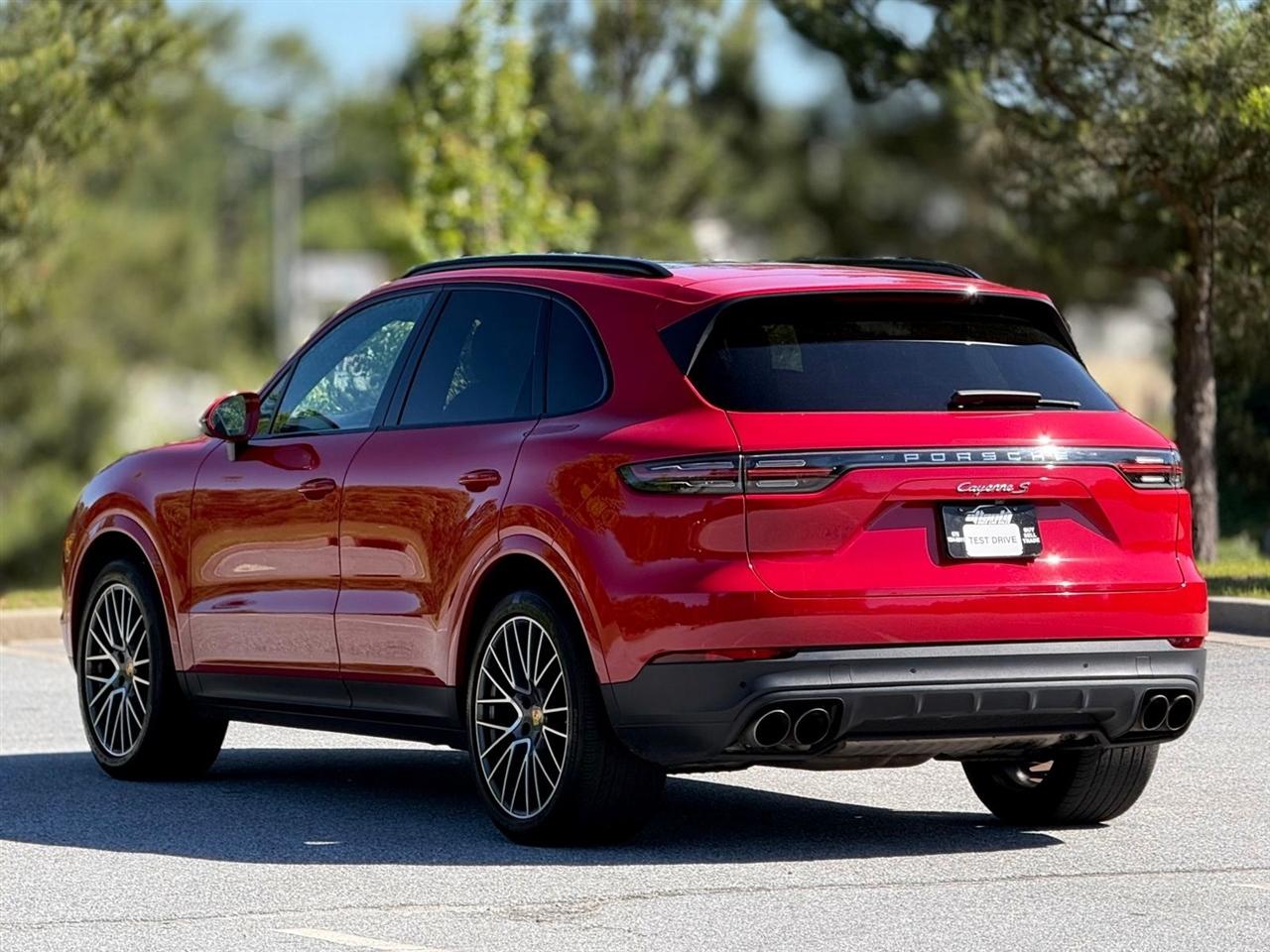 Porsche Cayenne  2021