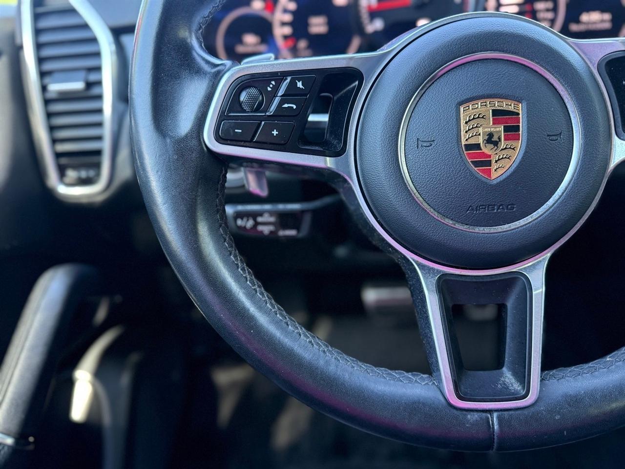 Porsche Cayenne  2021