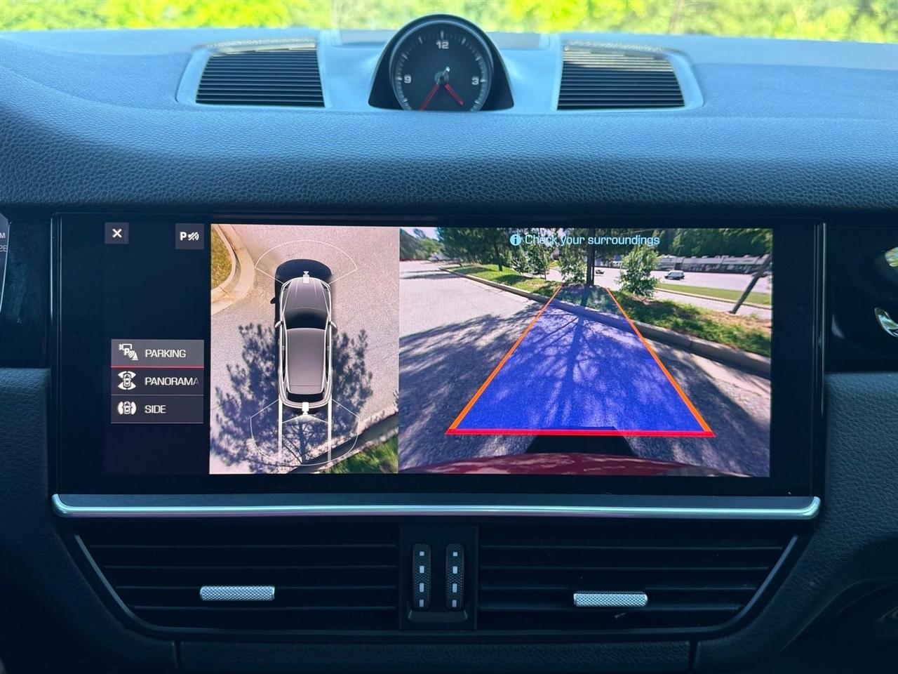Porsche Cayenne  2021