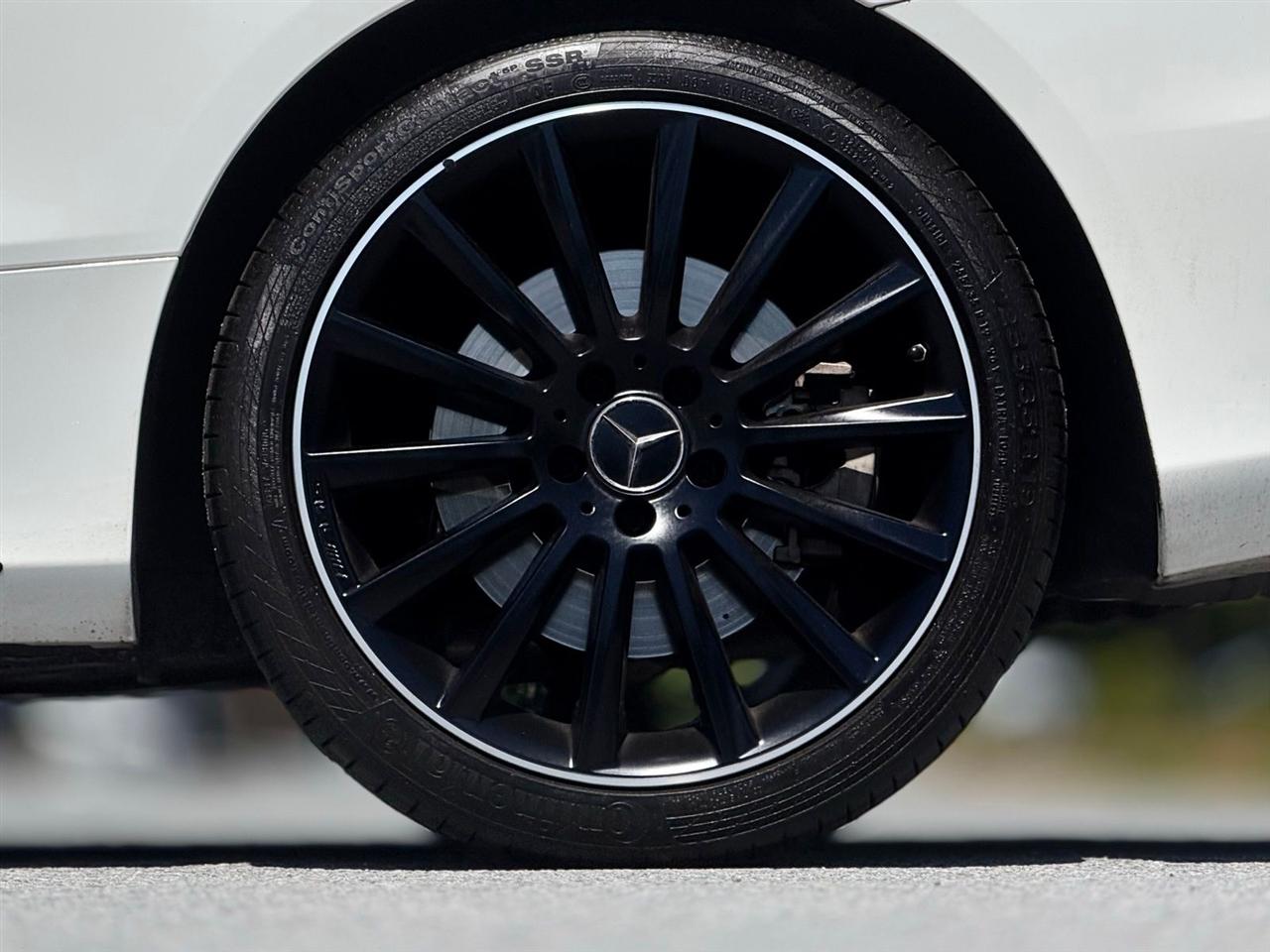 Mercedes-Benz C-Class  2021