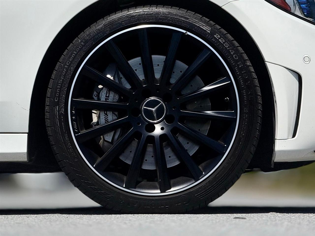 Mercedes-Benz C-Class  2021