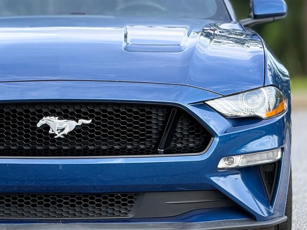 Ford Mustang  2022