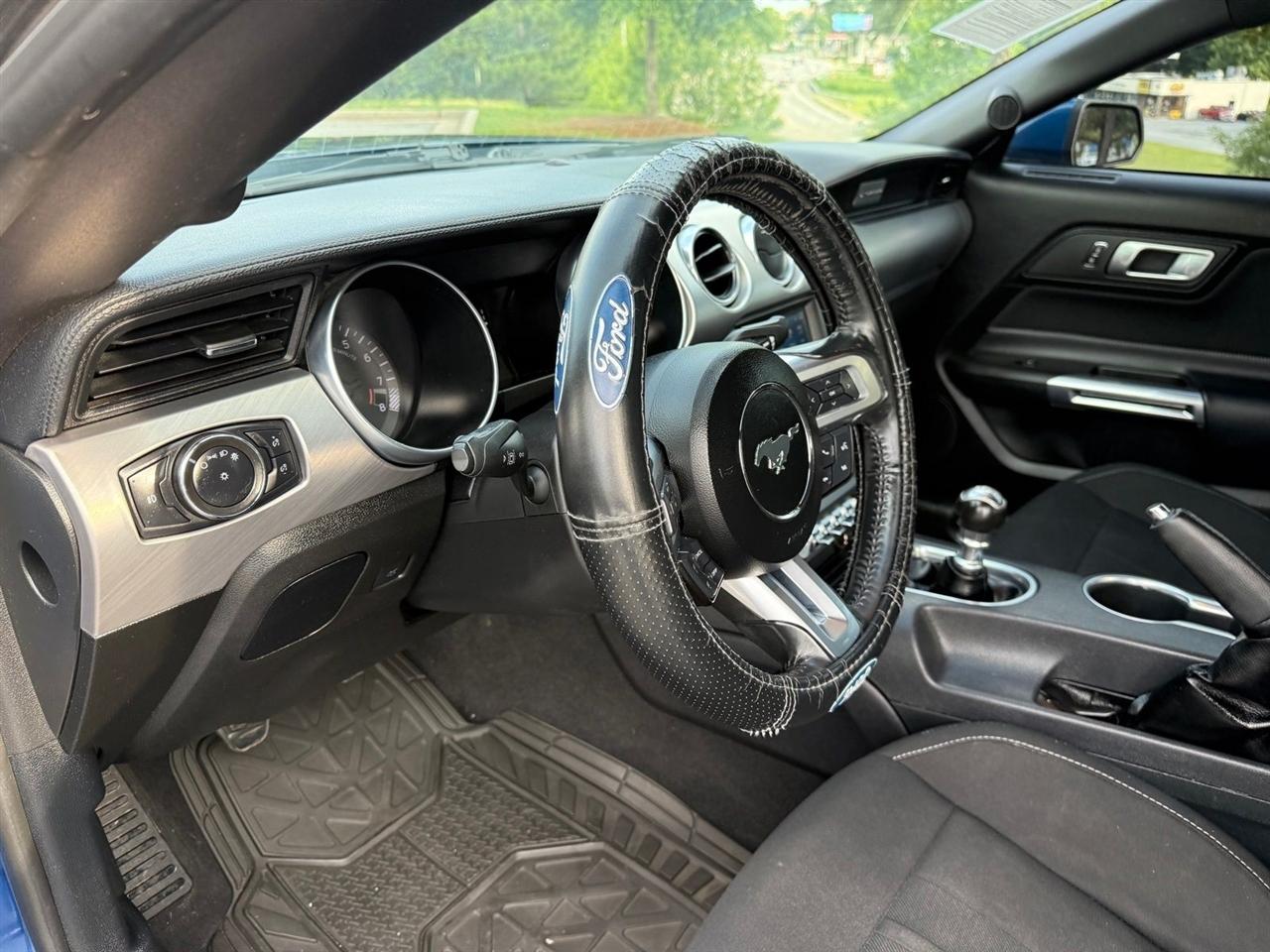 Ford Mustang  2022