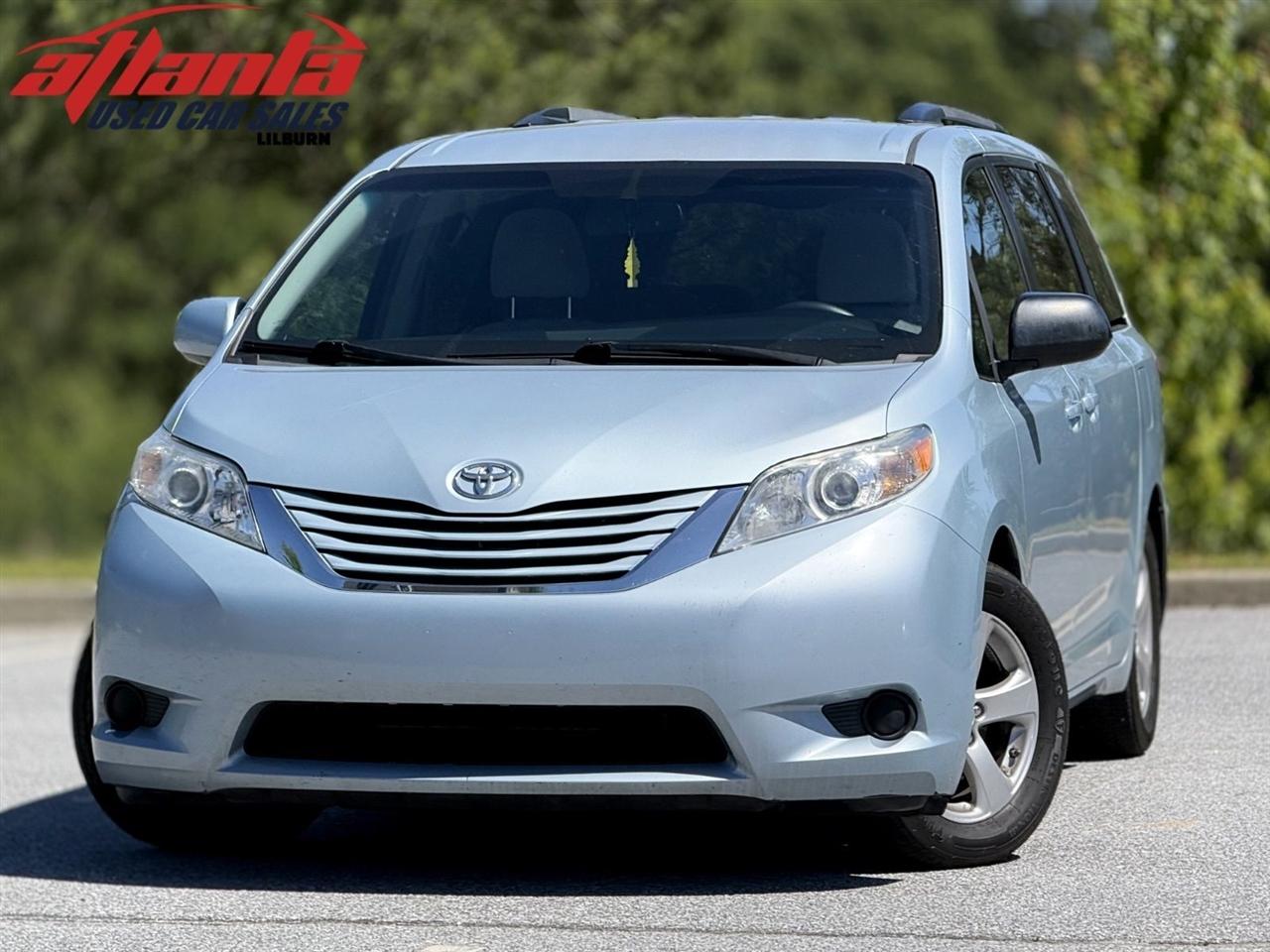 2015 Toyota Sienna LE