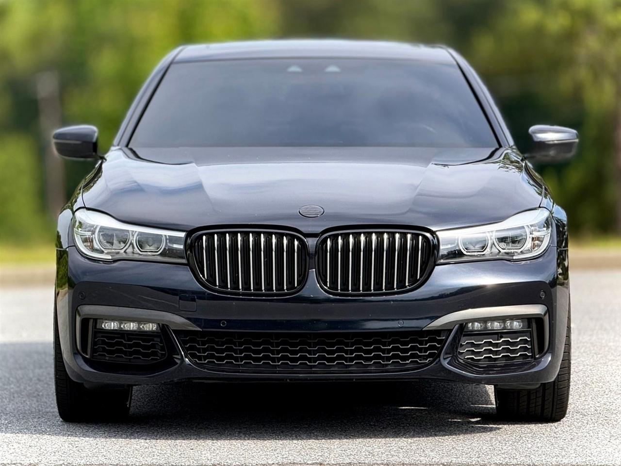 BMW 7 Series  2019