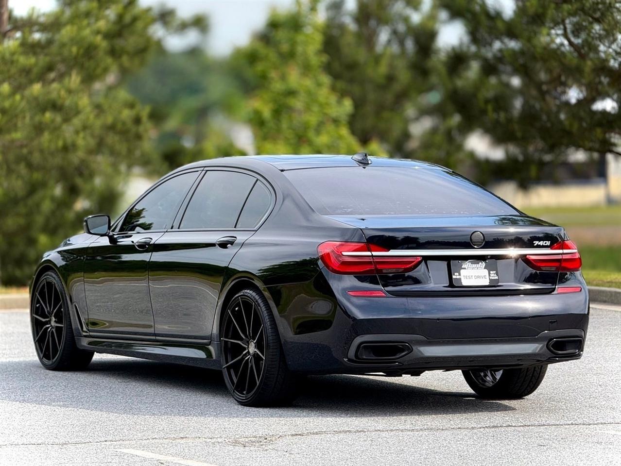 BMW 7 Series  2019