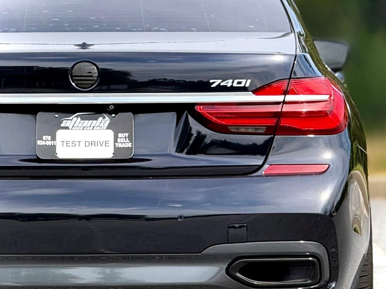 BMW 7 Series  2019