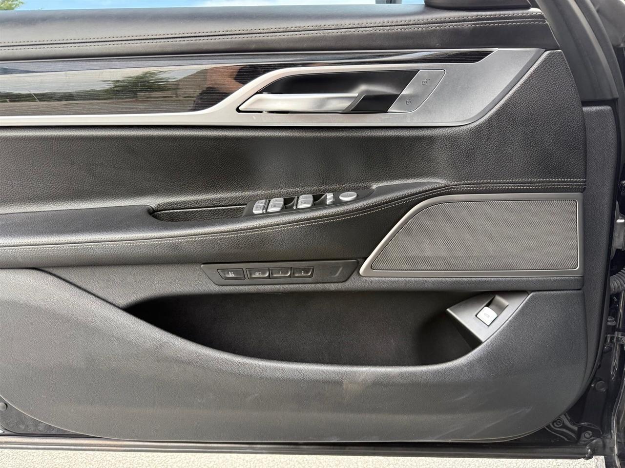 BMW 7 Series  2019