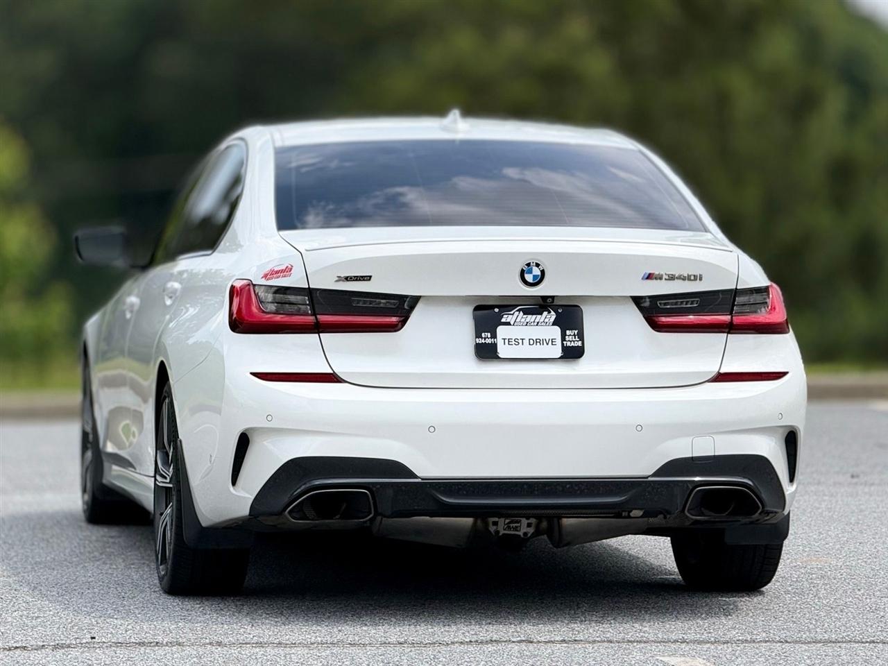 BMW 3 Series  2020