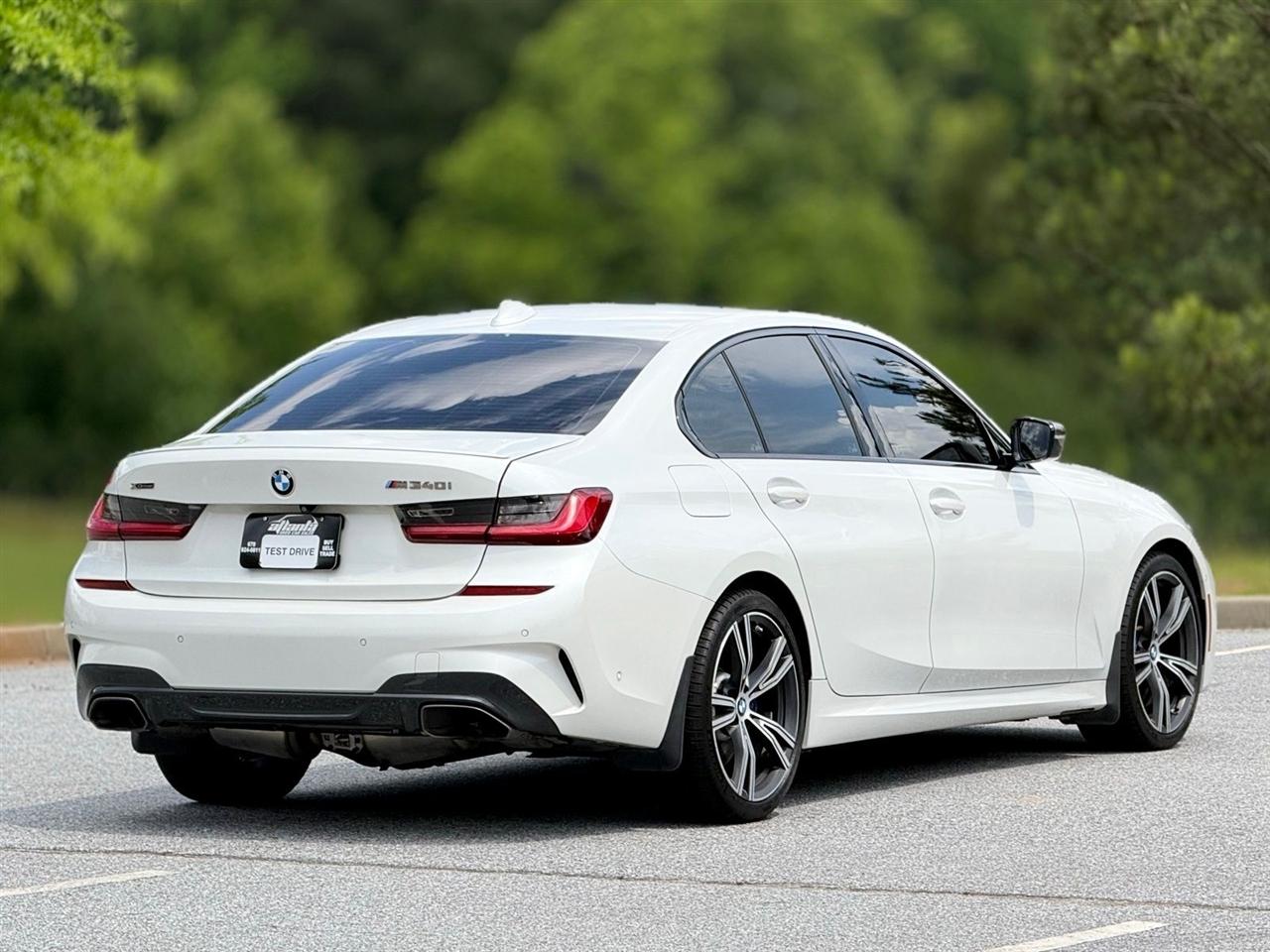 BMW 3 Series  2020
