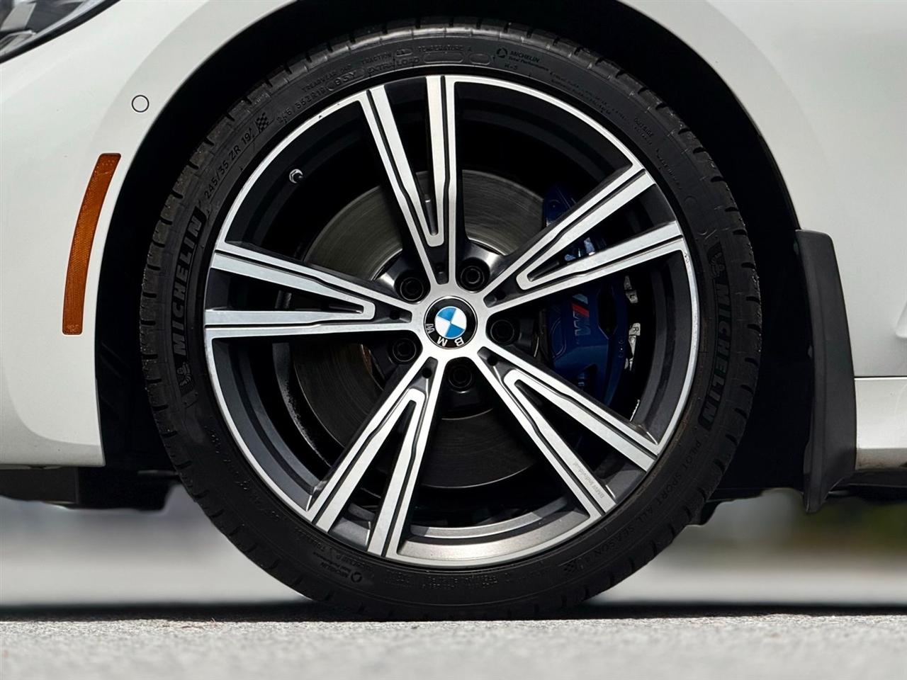 BMW 3 Series  2020