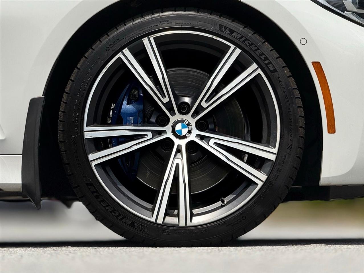 BMW 3 Series  2020