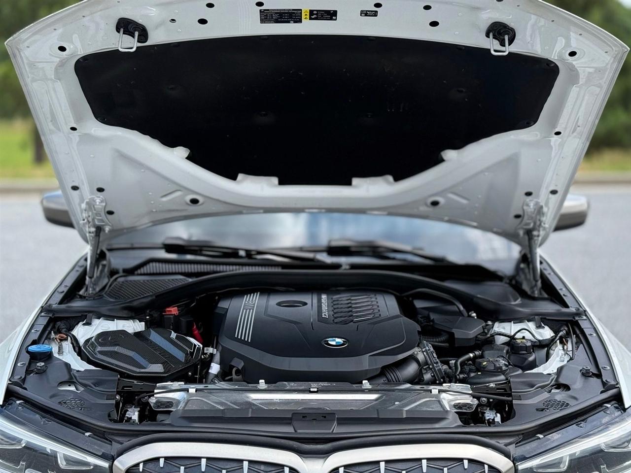 BMW 3 Series  2020