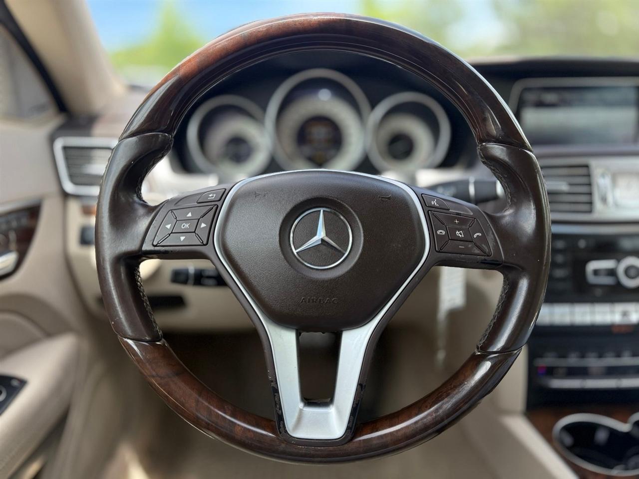 Mercedes-Benz E-Class  2014
