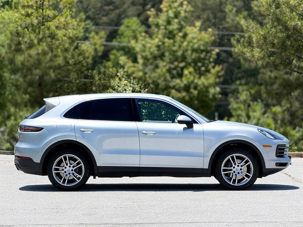 Porsche Cayenne  2020