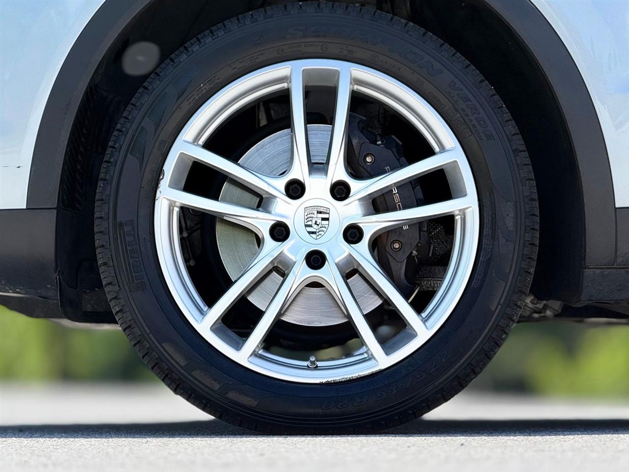 Porsche Cayenne  2020