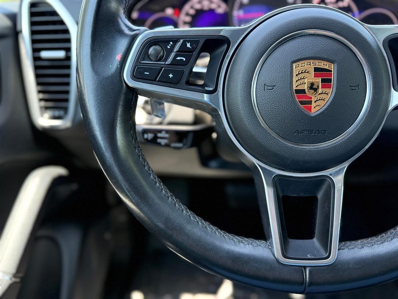 Porsche Cayenne  2020
