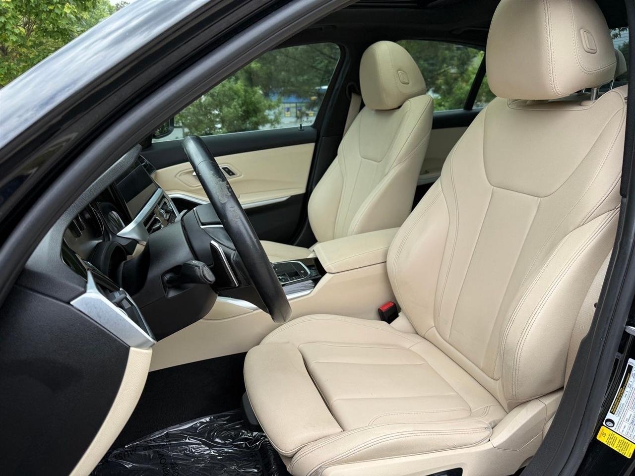 BMW 3 Series  2019