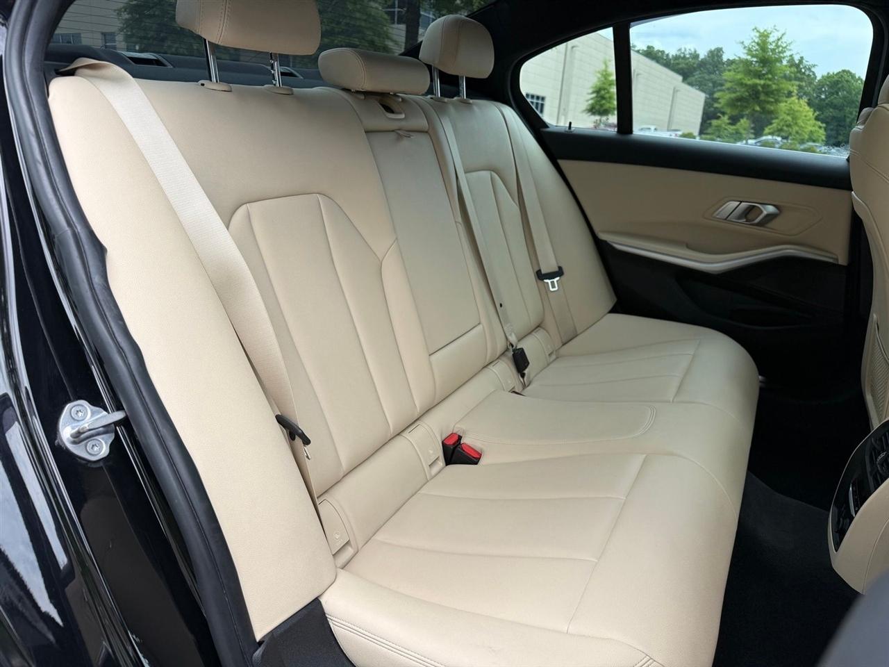 BMW 3 Series  2019