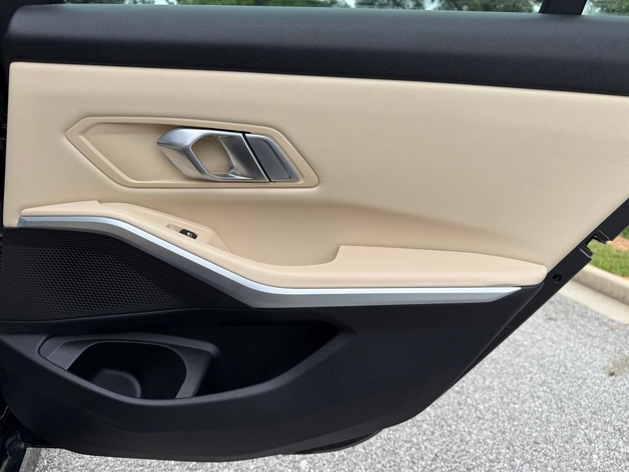 BMW 3 Series  2019