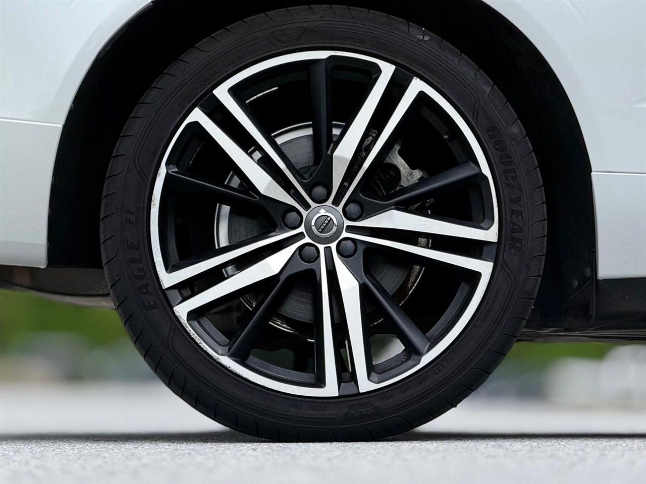 Volvo XC60  2019