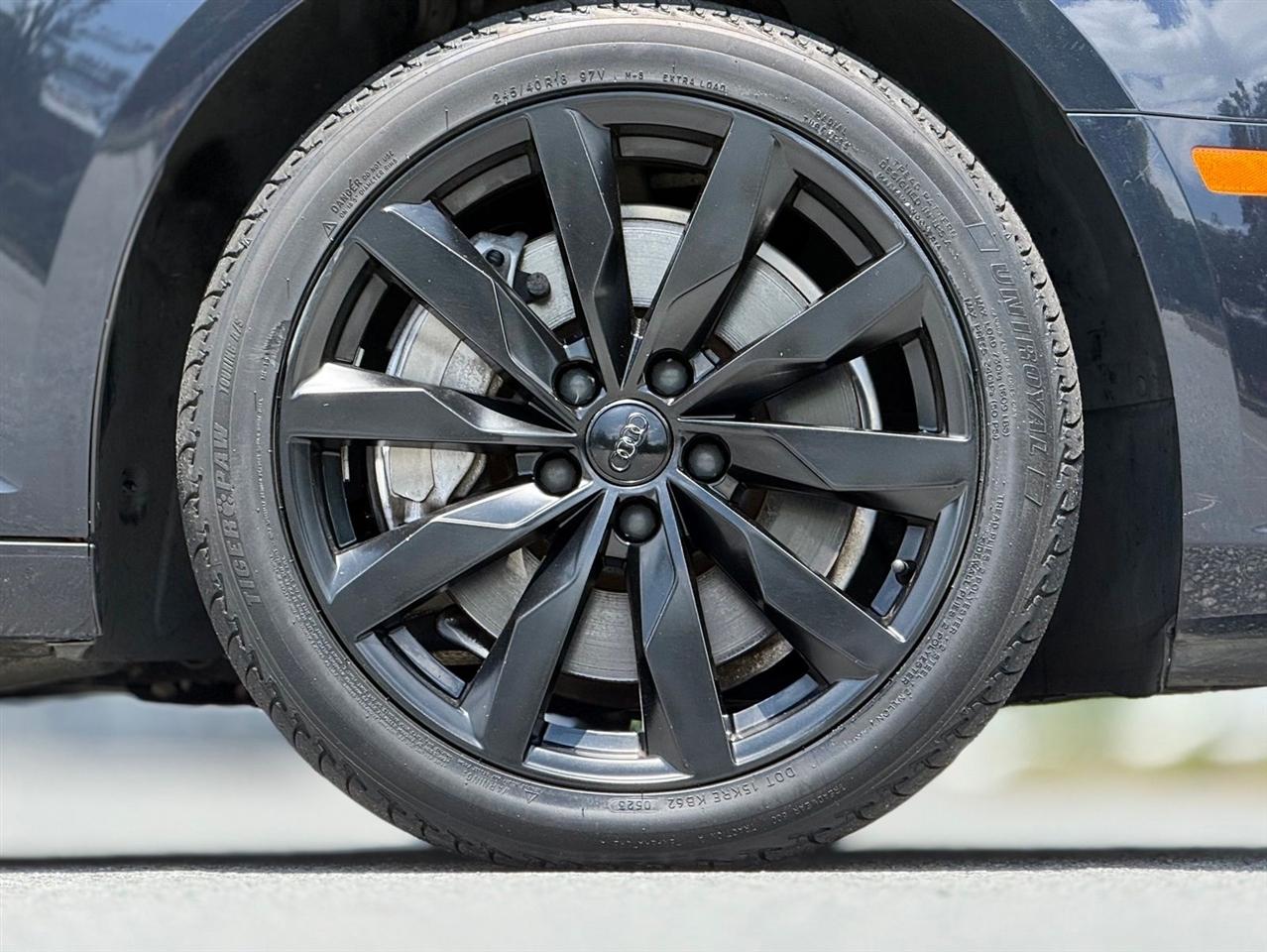 Audi A4  2017