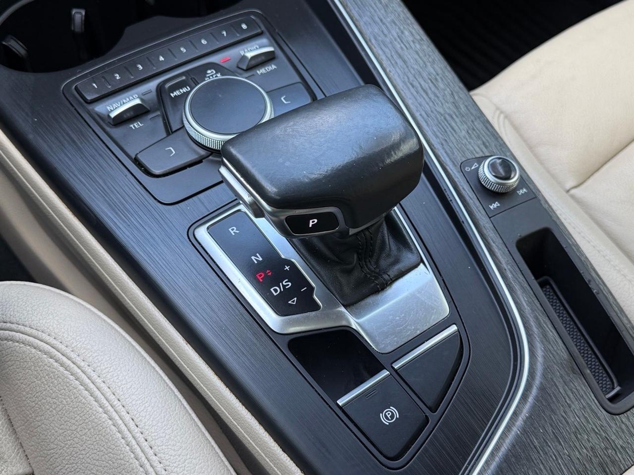 Audi A4  2017