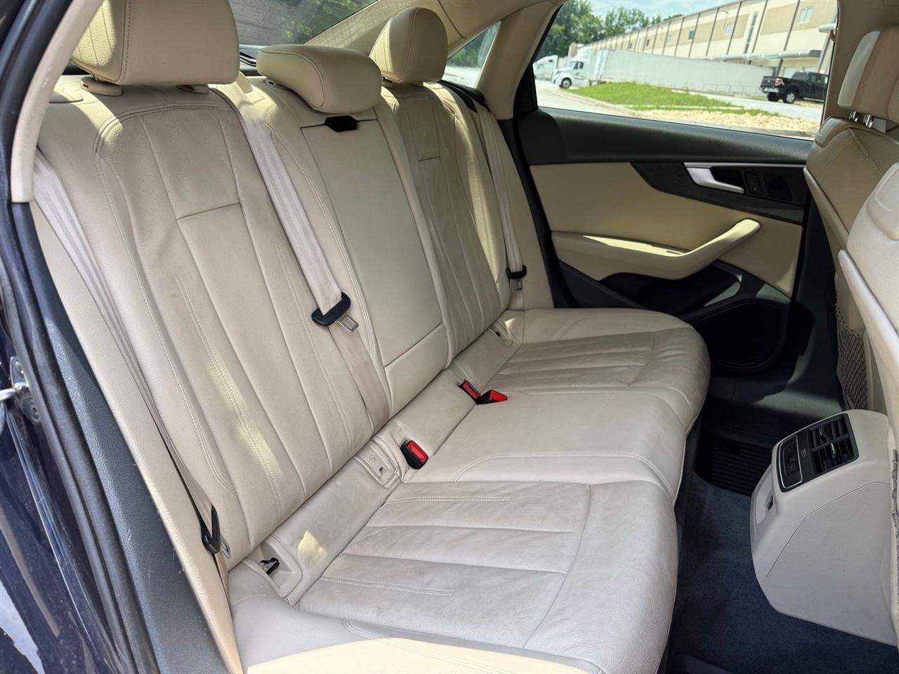 Audi A4  2017