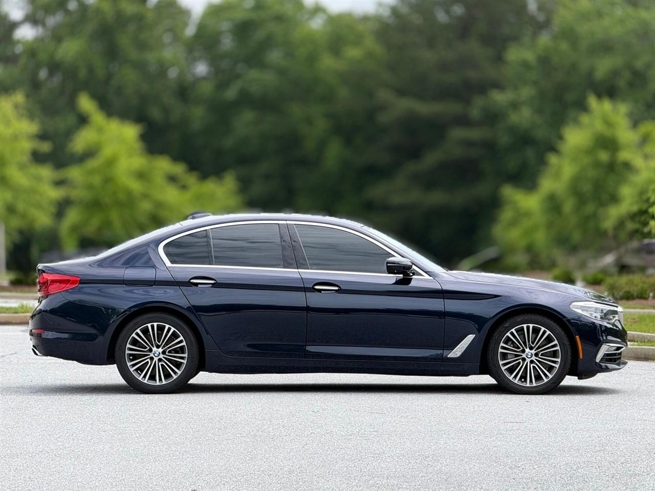 BMW 5 Series  2017