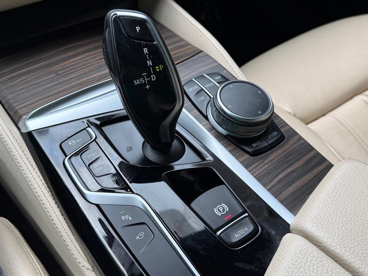 BMW 5 Series  2017