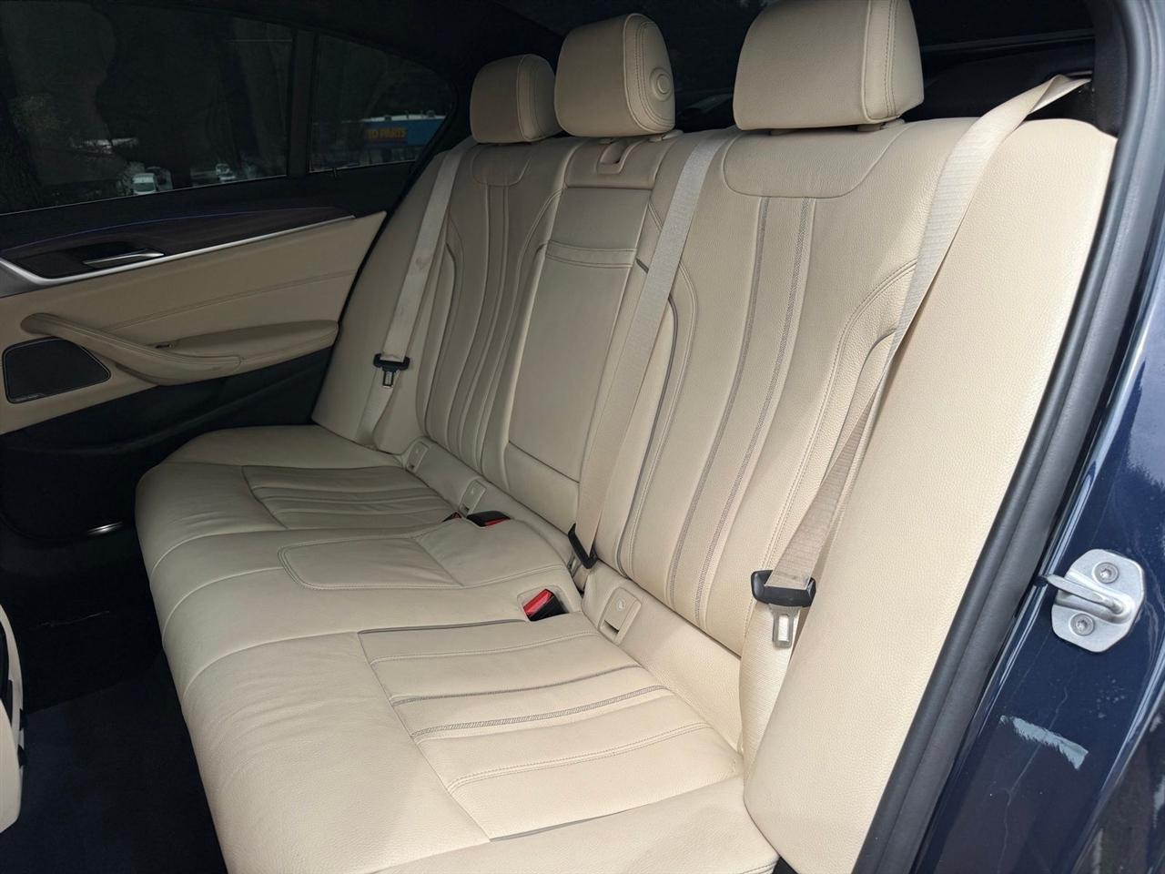 BMW 5 Series  2017