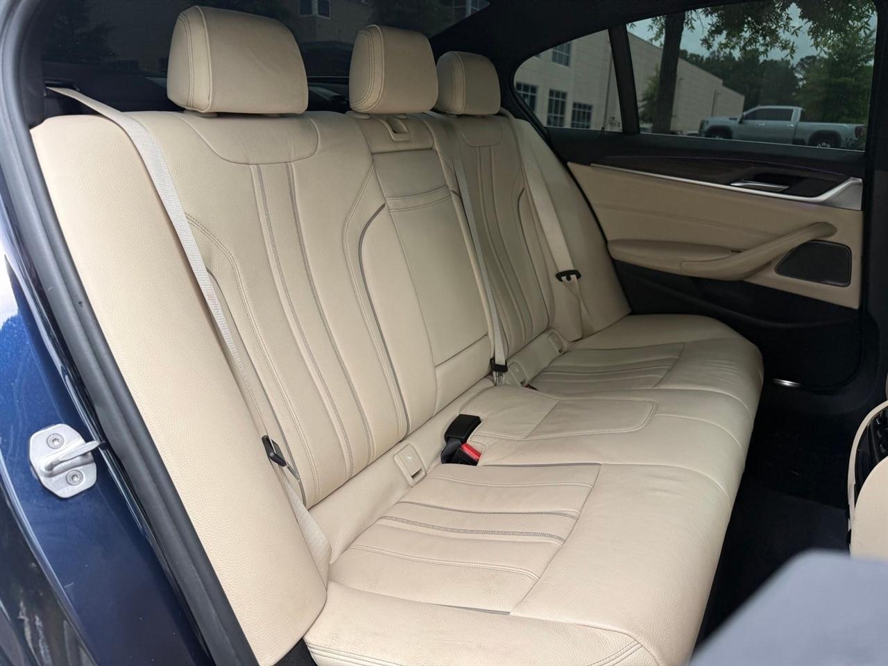 BMW 5 Series  2017