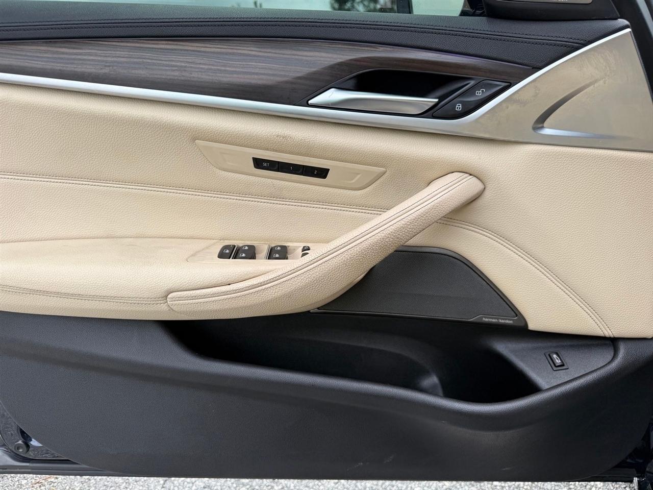 BMW 5 Series  2017
