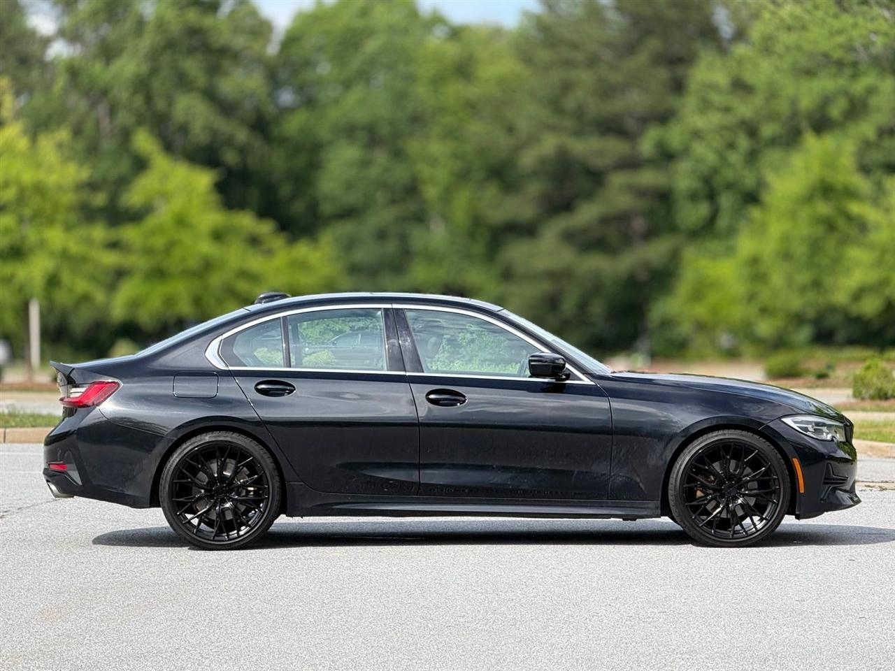 BMW 3 Series  2021