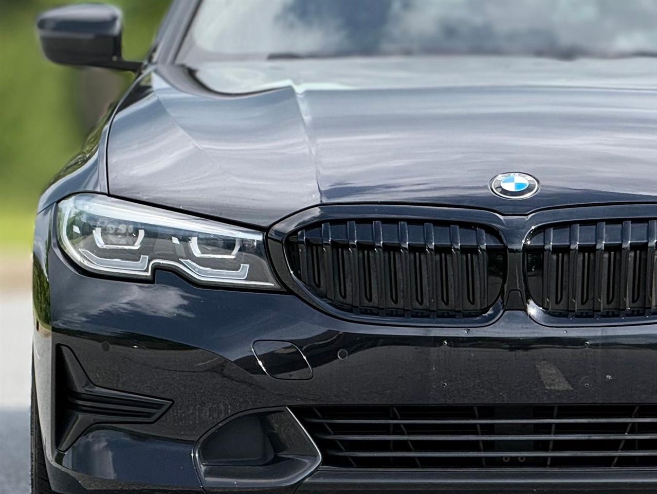 BMW 3 Series  2021