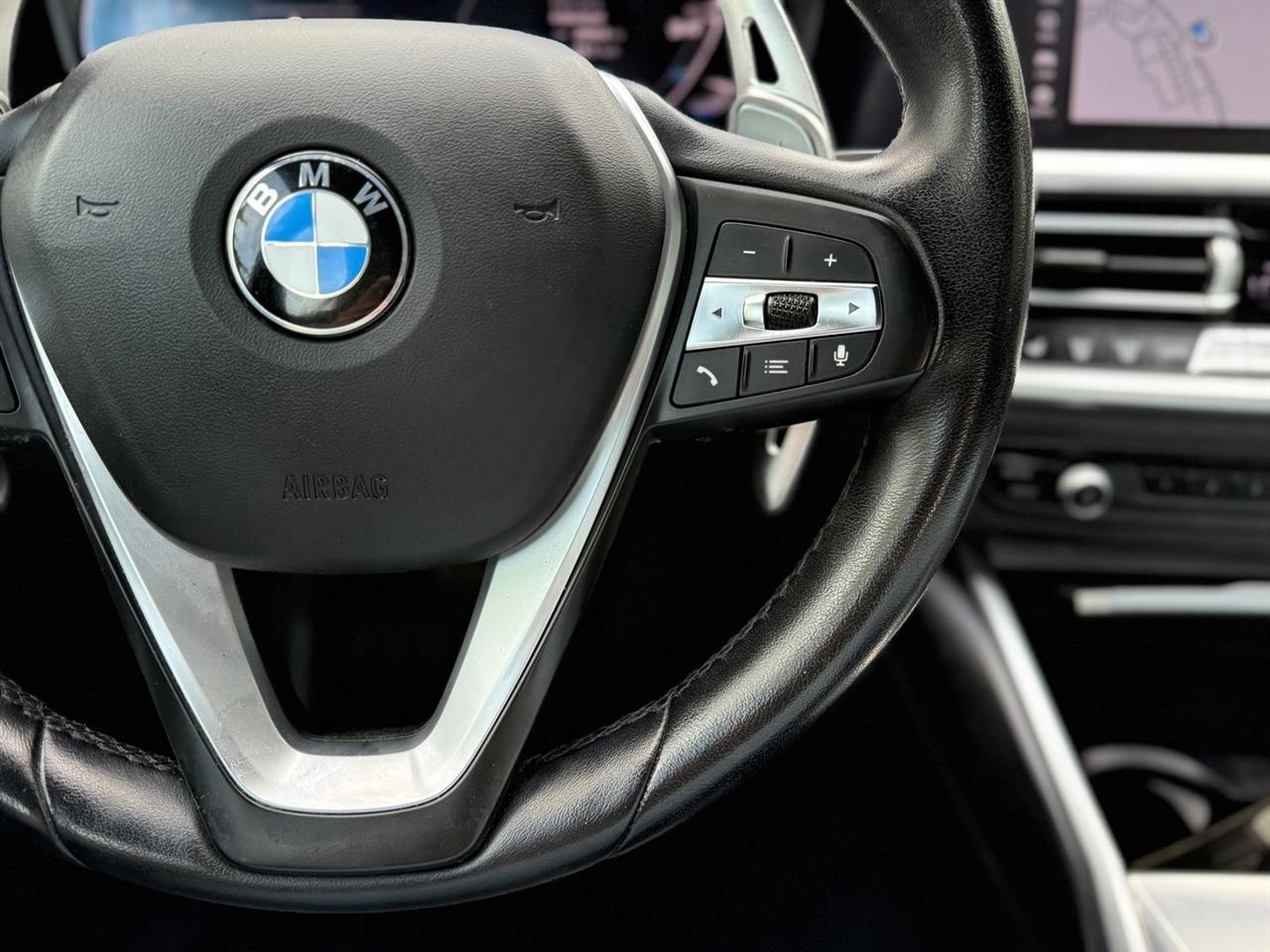 BMW 3 Series  2021